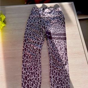 Stronger Label Athletics leopard print leggings SM